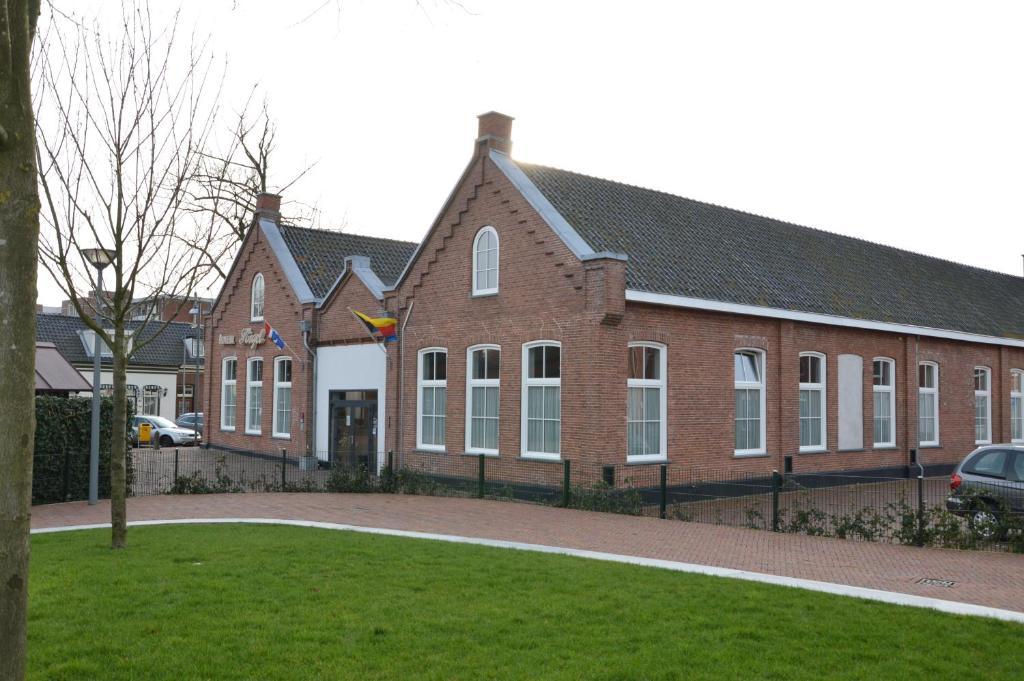 Hotel Aan De Singel Delfzijl Exteriér fotografie
