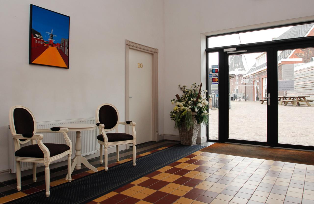 Hotel Aan De Singel Delfzijl Exteriér fotografie